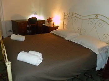 Bed and Breakfast Palazzo Bruca CTA 3*,