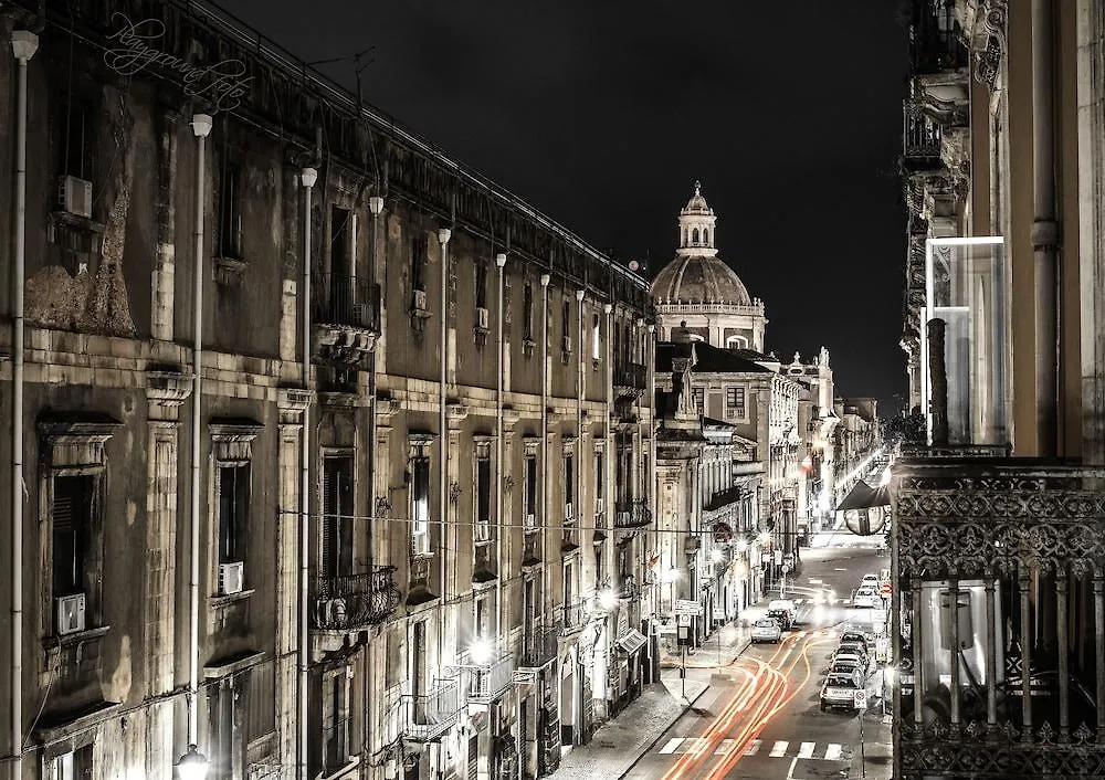 Bed and Breakfast Palazzo Bruca Catania 3*,