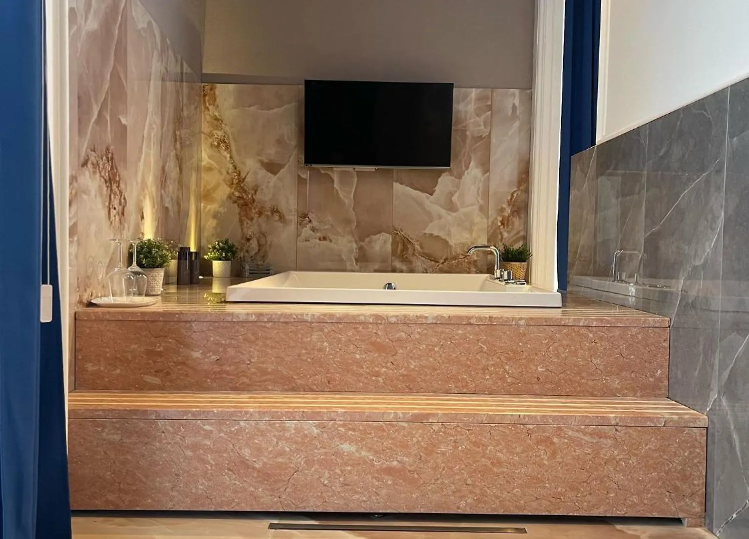 Bed and Breakfast Palazzo Bruca CTA
