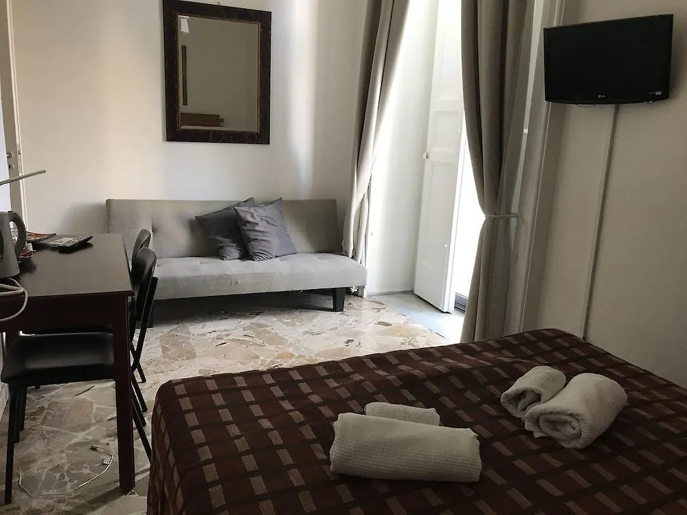 Bed and Breakfast Palazzo Bruca CTA 3*,  Italia